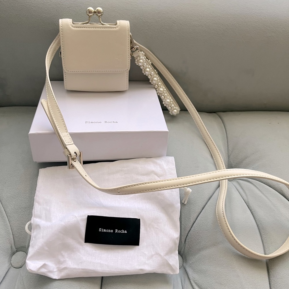 Small crossbody